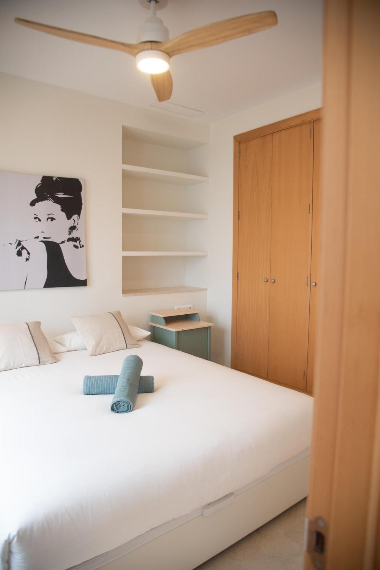 Tentudia Charming Apartments With Private Roof-Top Or Patio In San Bernardo By Ocityzen Sevilla Eksteriør billede