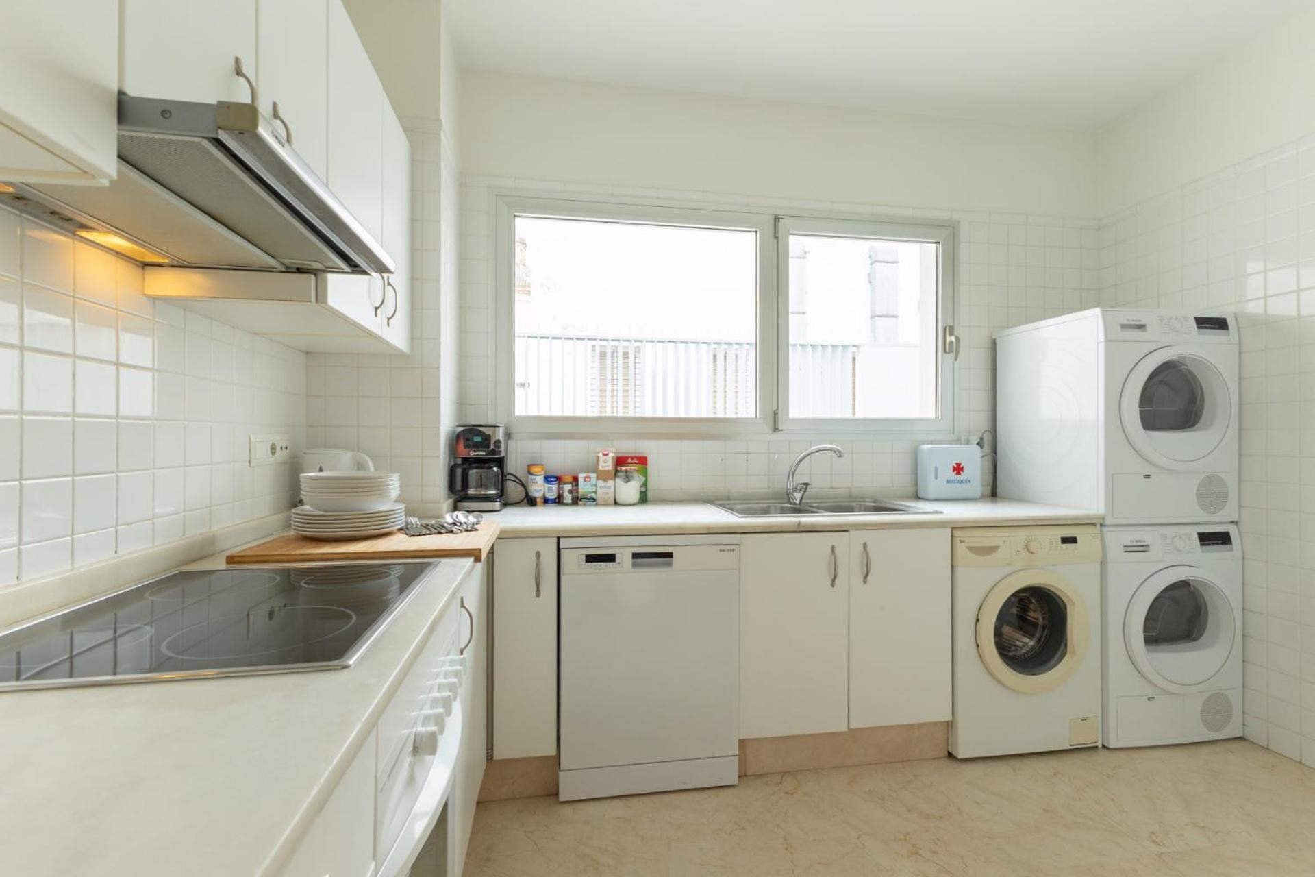 Tentudia Charming Apartments With Private Roof-Top Or Patio In San Bernardo By Ocityzen Sevilla Eksteriør billede