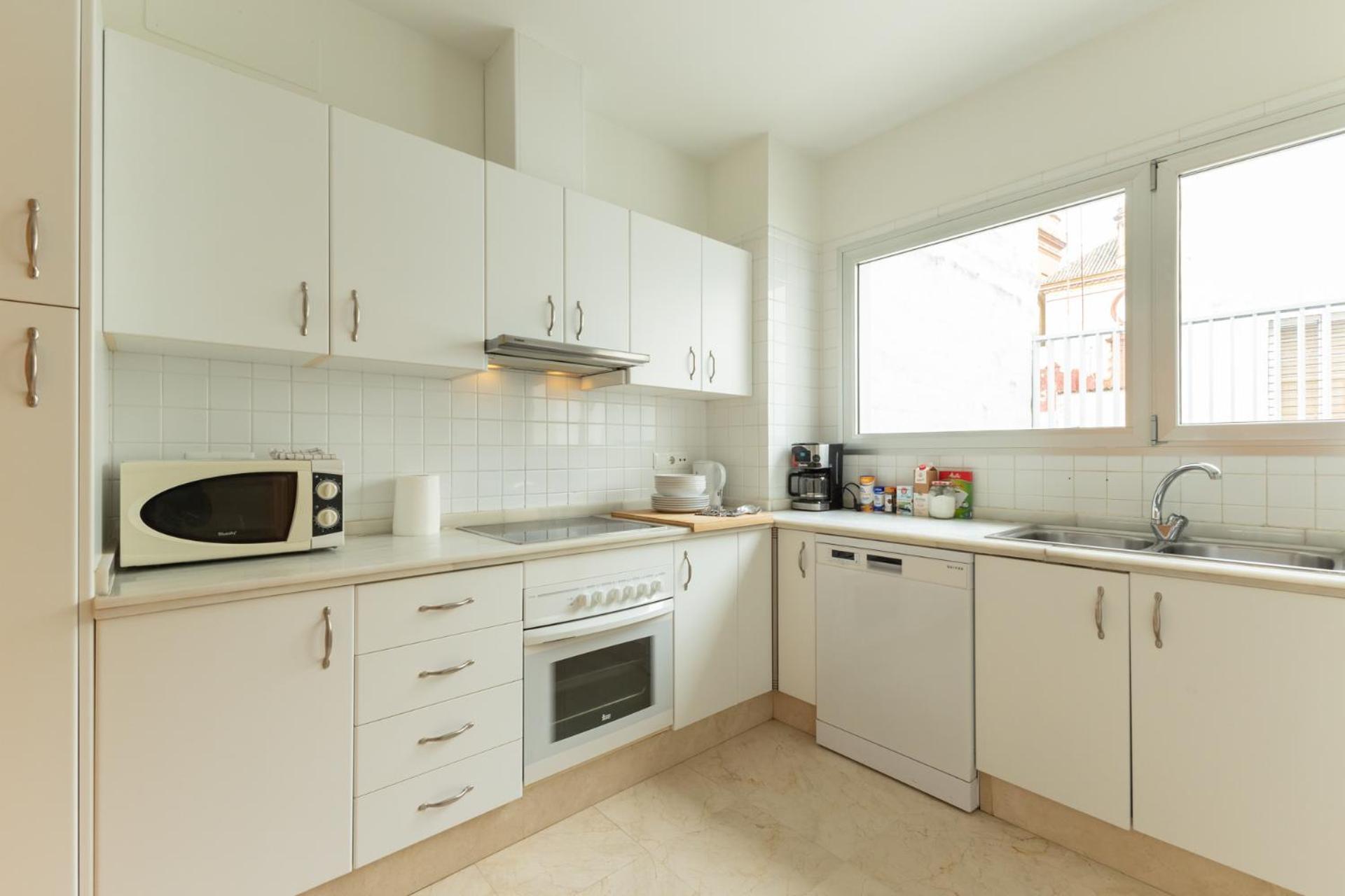 Tentudia Charming Apartments With Private Roof-Top Or Patio In San Bernardo By Ocityzen Sevilla Eksteriør billede