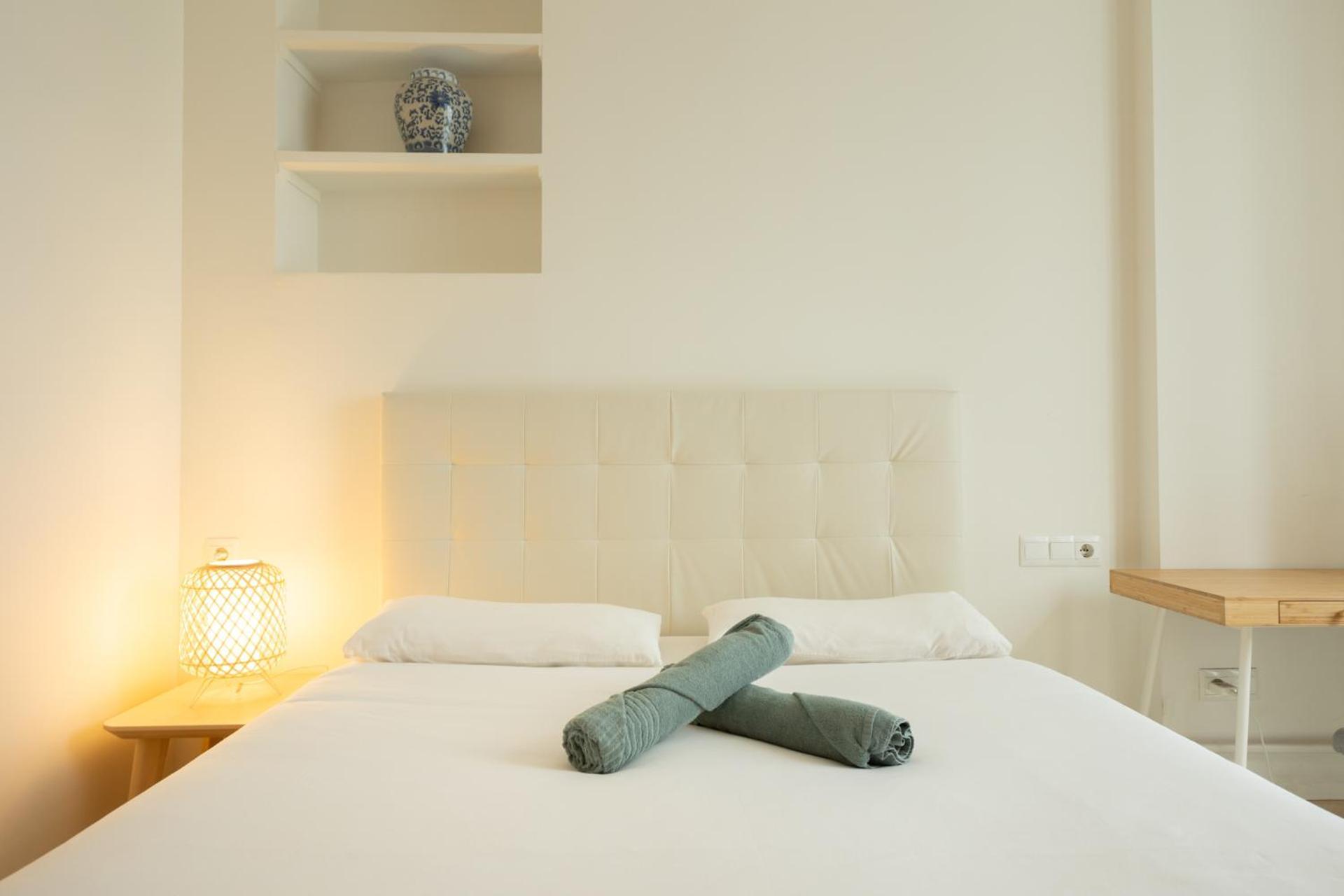 Tentudia Charming Apartments With Private Roof-Top Or Patio In San Bernardo By Ocityzen Sevilla Eksteriør billede