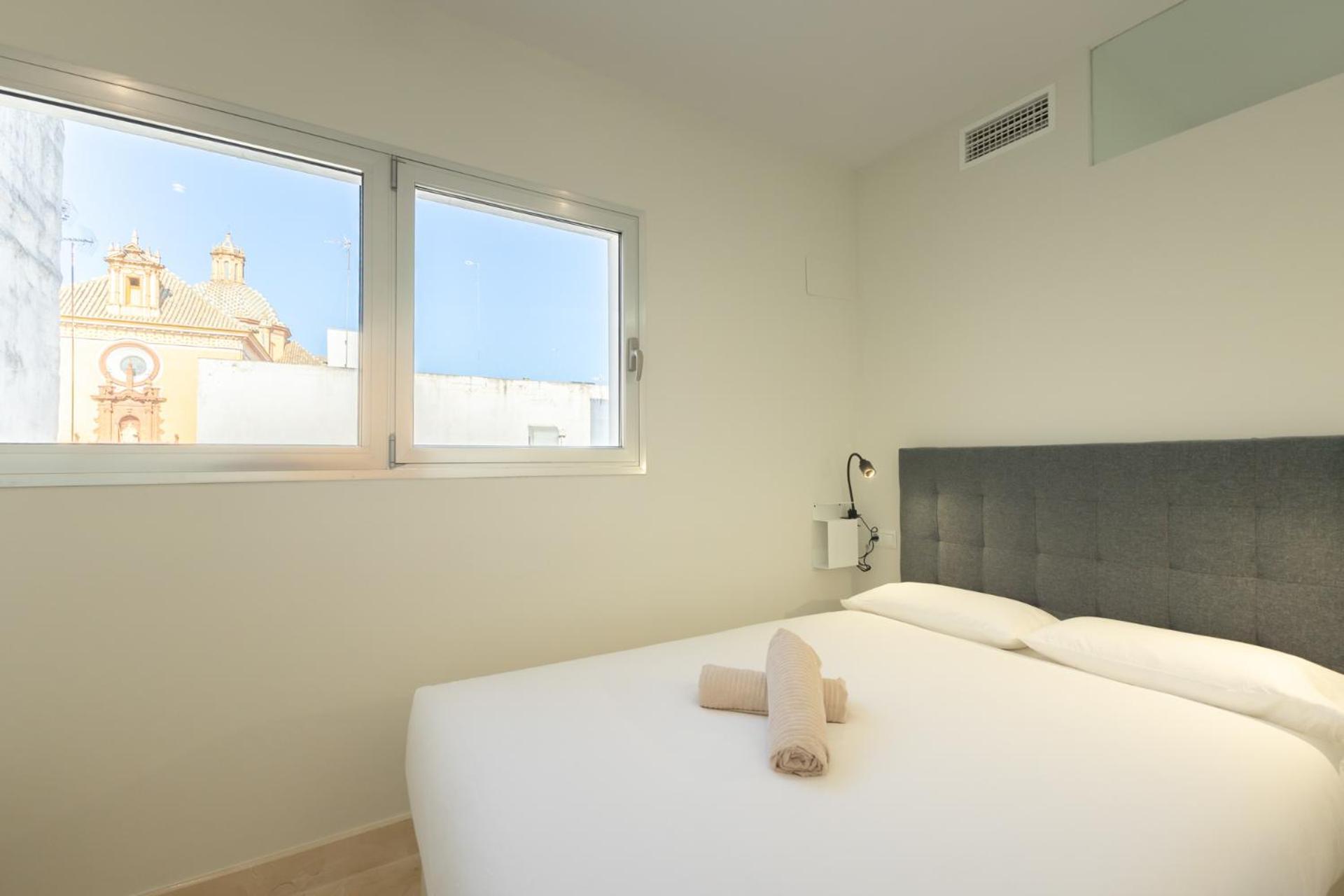 Tentudia Charming Apartments With Private Roof-Top Or Patio In San Bernardo By Ocityzen Sevilla Eksteriør billede