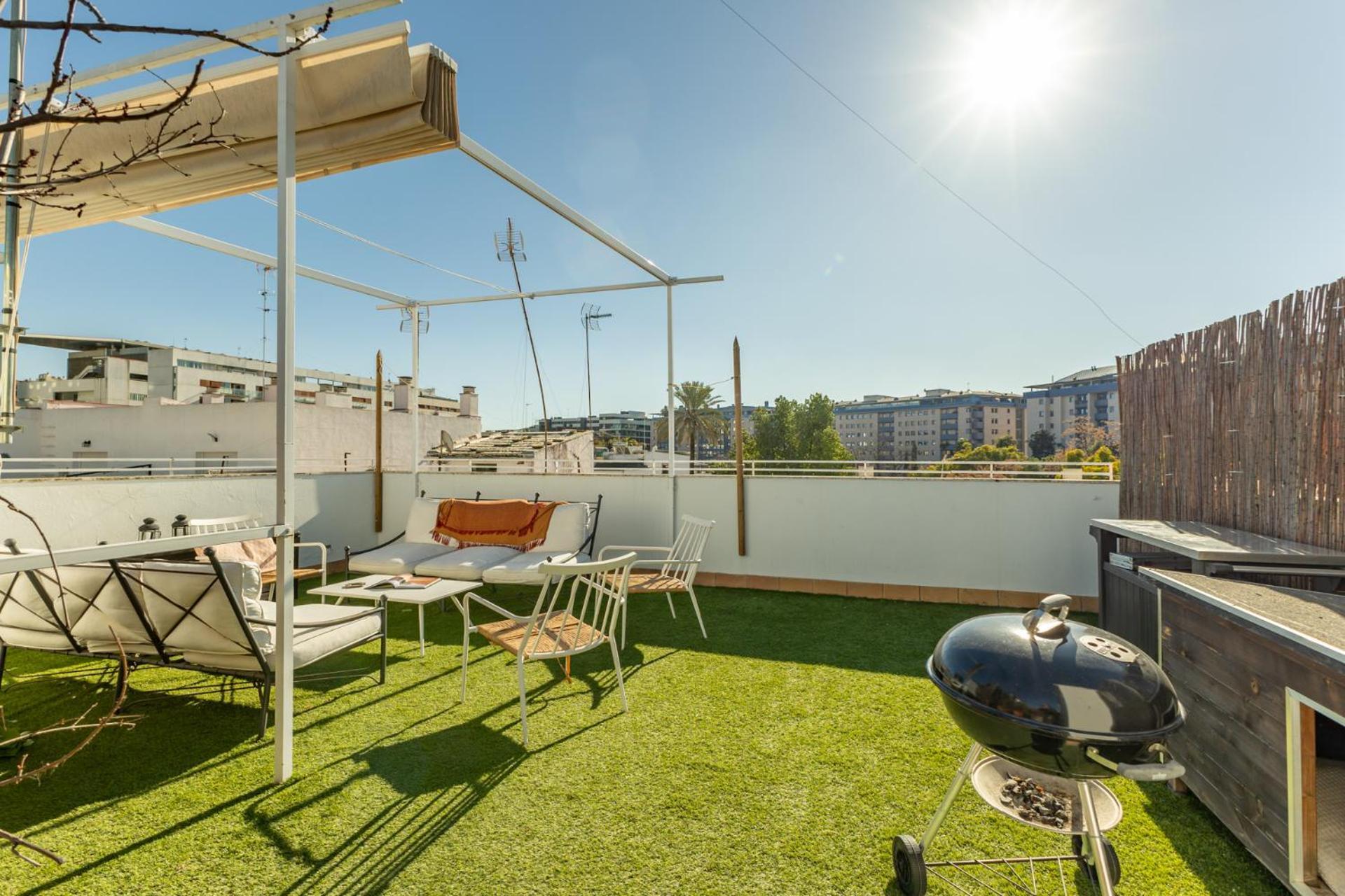 Tentudia Charming Apartments With Private Roof-Top Or Patio In San Bernardo By Ocityzen Sevilla Eksteriør billede
